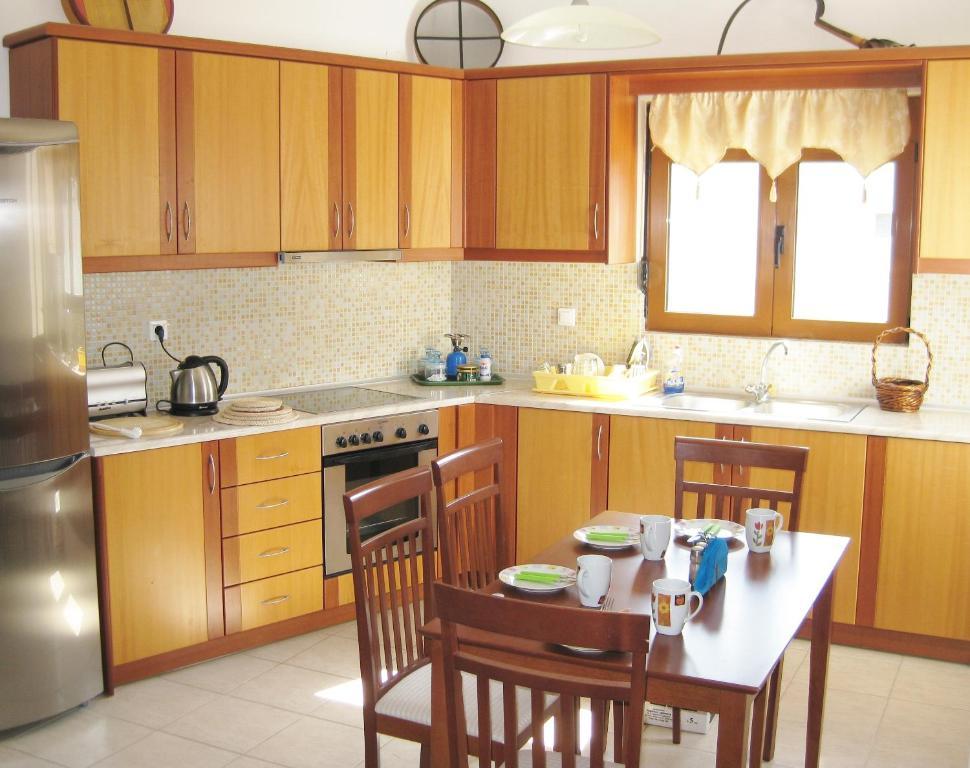 Vrisi Apartments & Villa Pitsidia Quarto foto